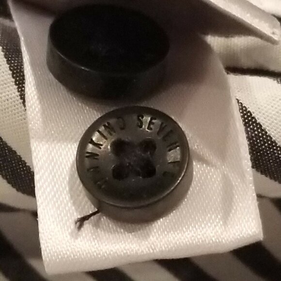 Seven in All Mankind Men's XL Black & White Striped Button Up Long Sleeve Shirt - Picture 7 of 12